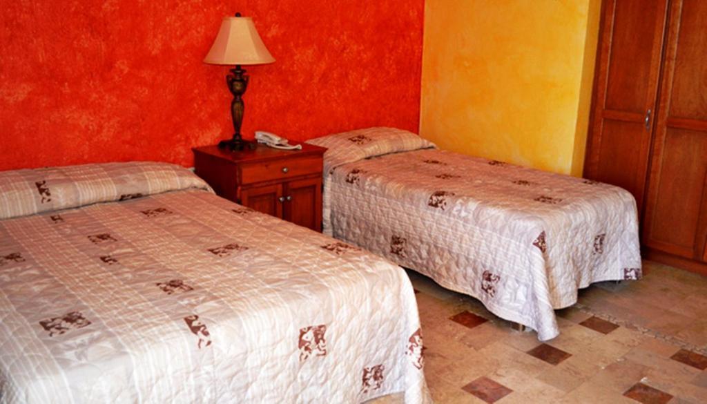 Hotel Playa Del Sol Los Barriles Ruang foto