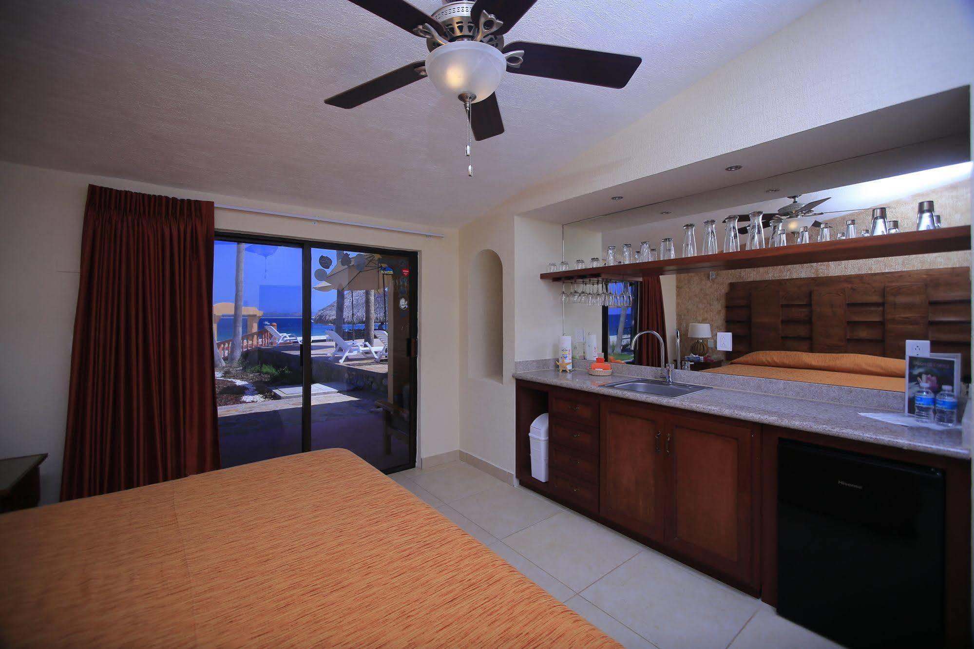Hotel Playa Del Sol Los Barriles Bagian luar foto