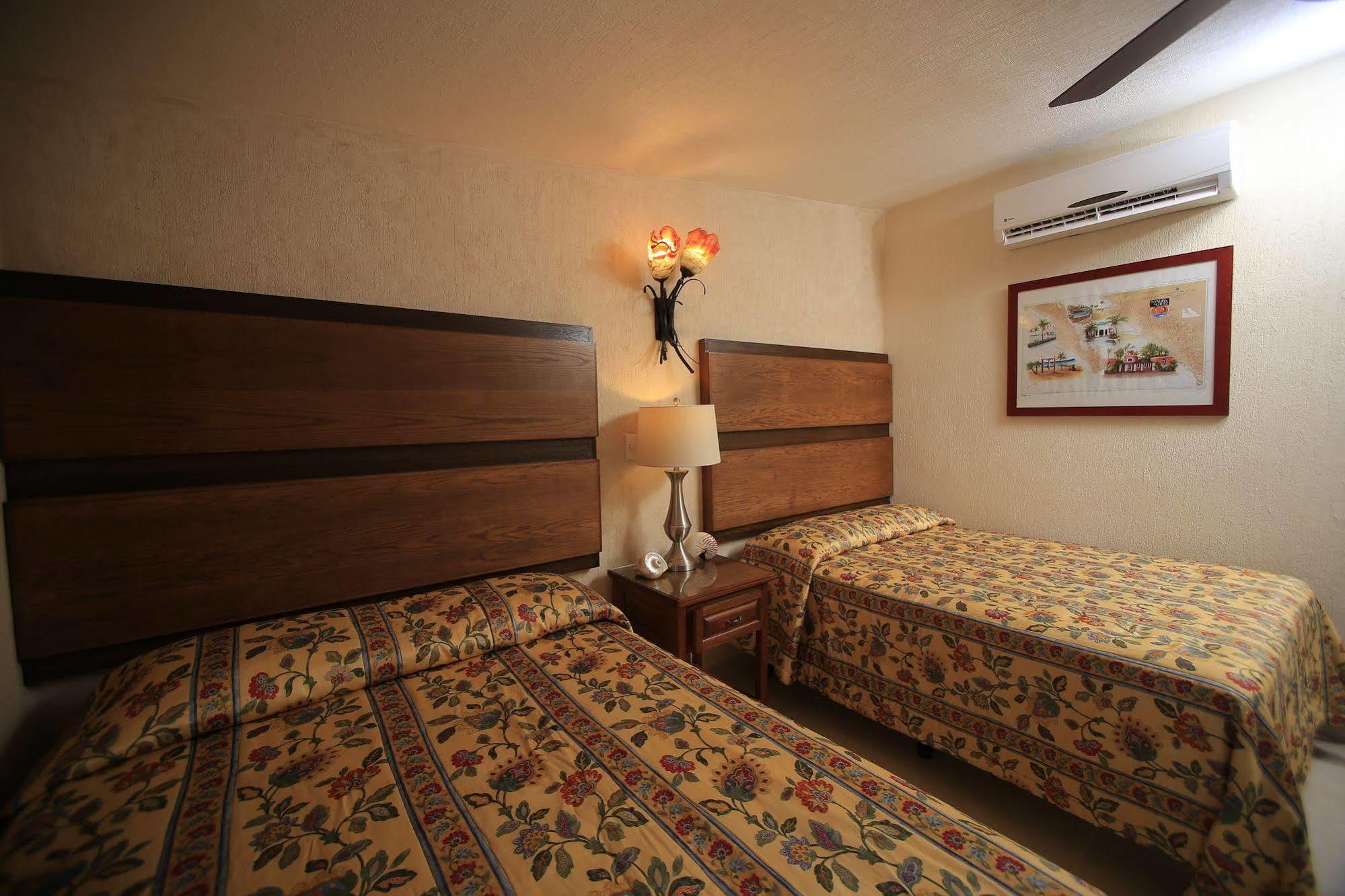 Hotel Playa Del Sol Los Barriles Bagian luar foto