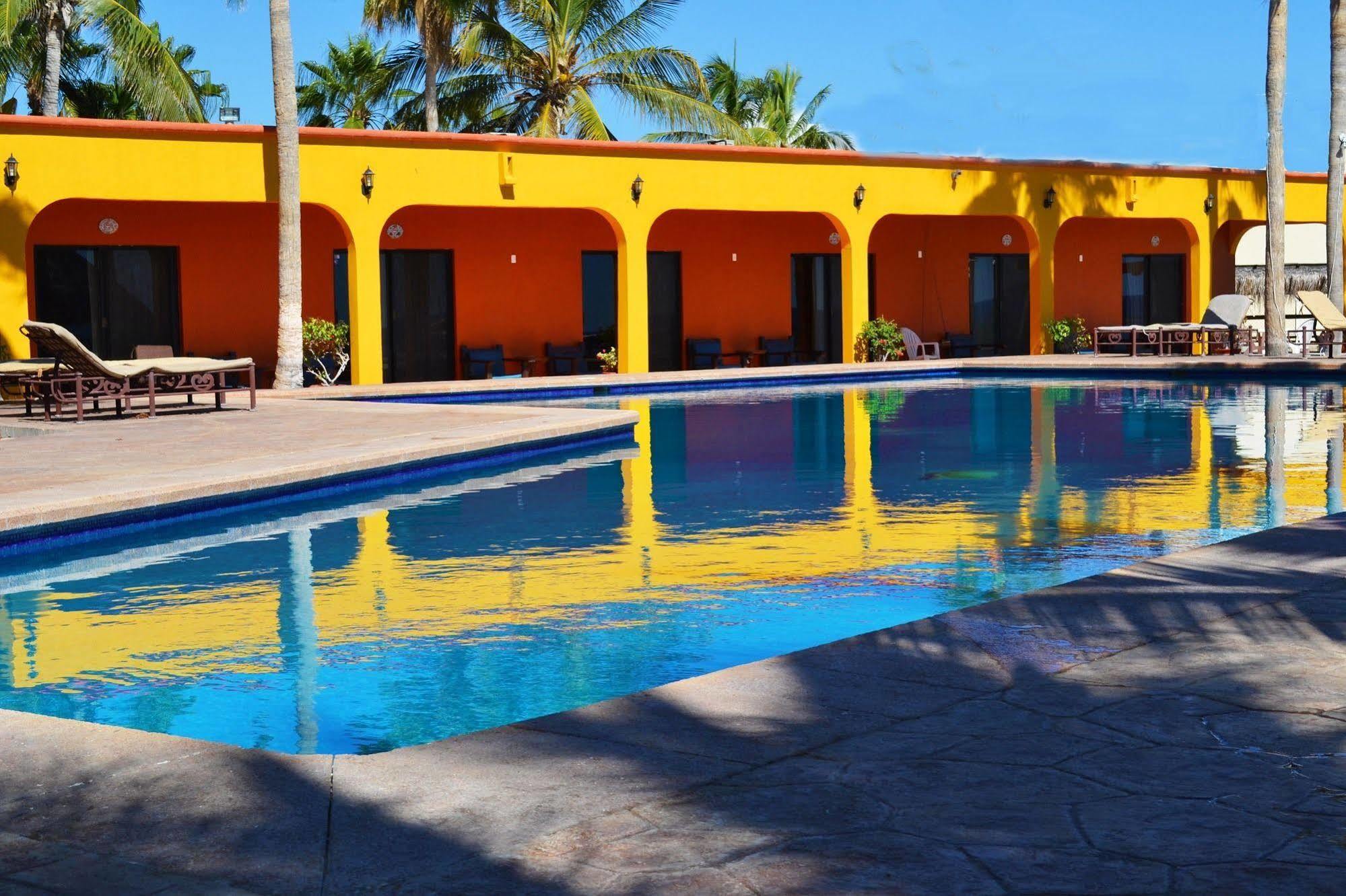 Hotel Playa Del Sol Los Barriles Bagian luar foto